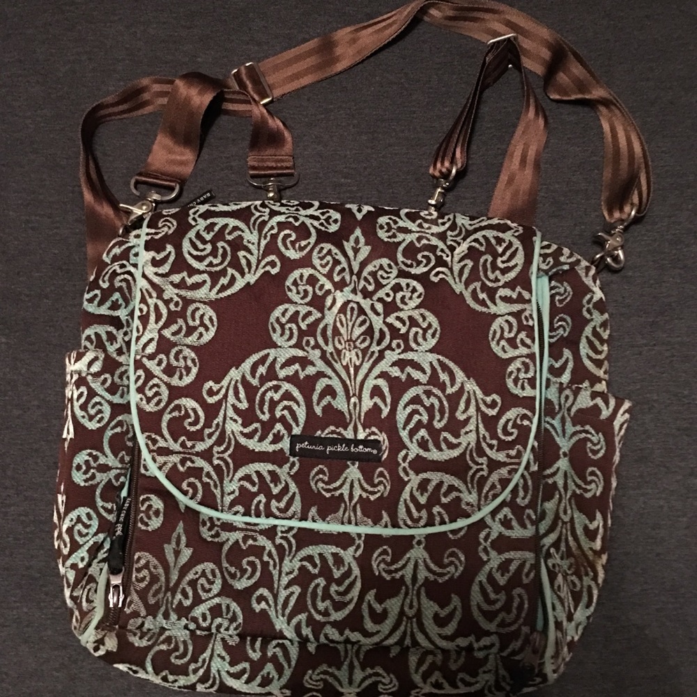 PETUNIA PICKLE BOTTOM CONVERTIBLE DIAPER BAG